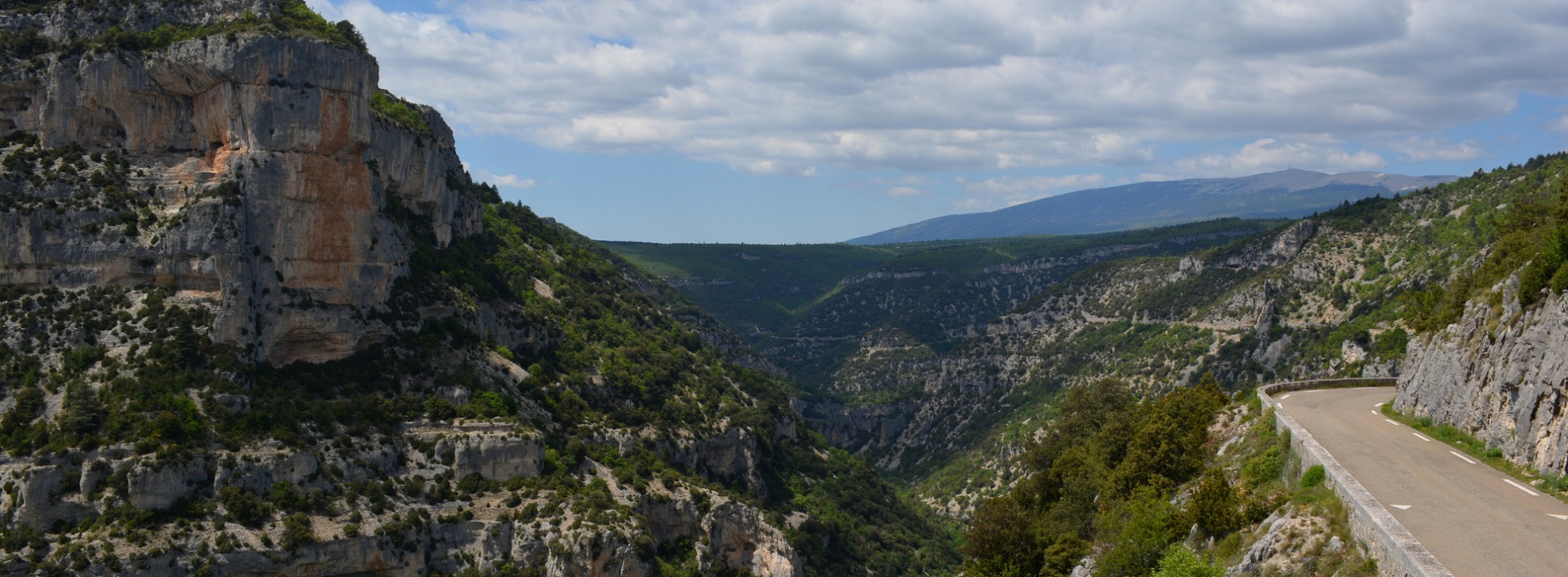 Gorges-de-la-Nesque.jpg